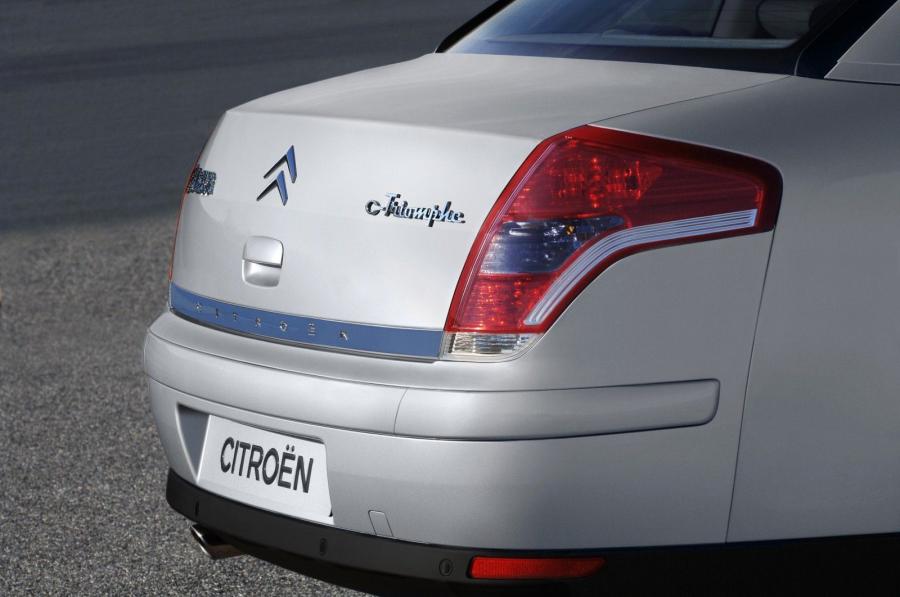  Citroen C-Triomphe 2007 года  (фото 15 из 20)